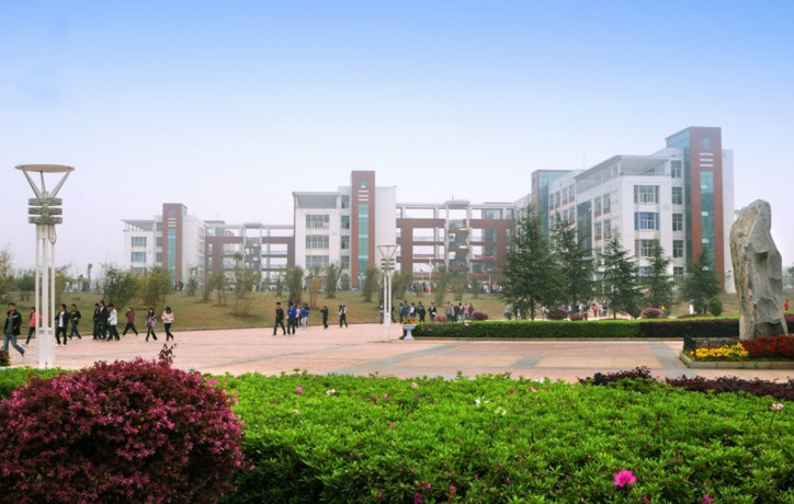 2019年江西工业工程学校秋季招生简章